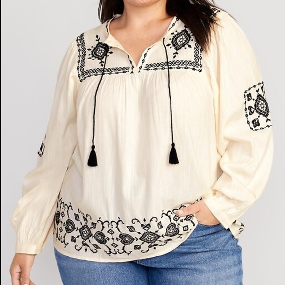 Old Navy Tops - Old Navy Cream and Black Embroidered Blouse